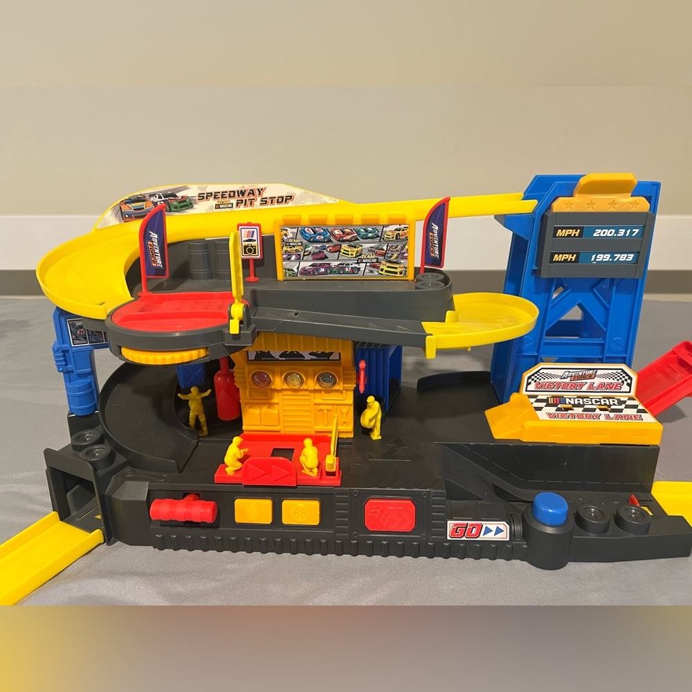 Adventure Force Racing Playset